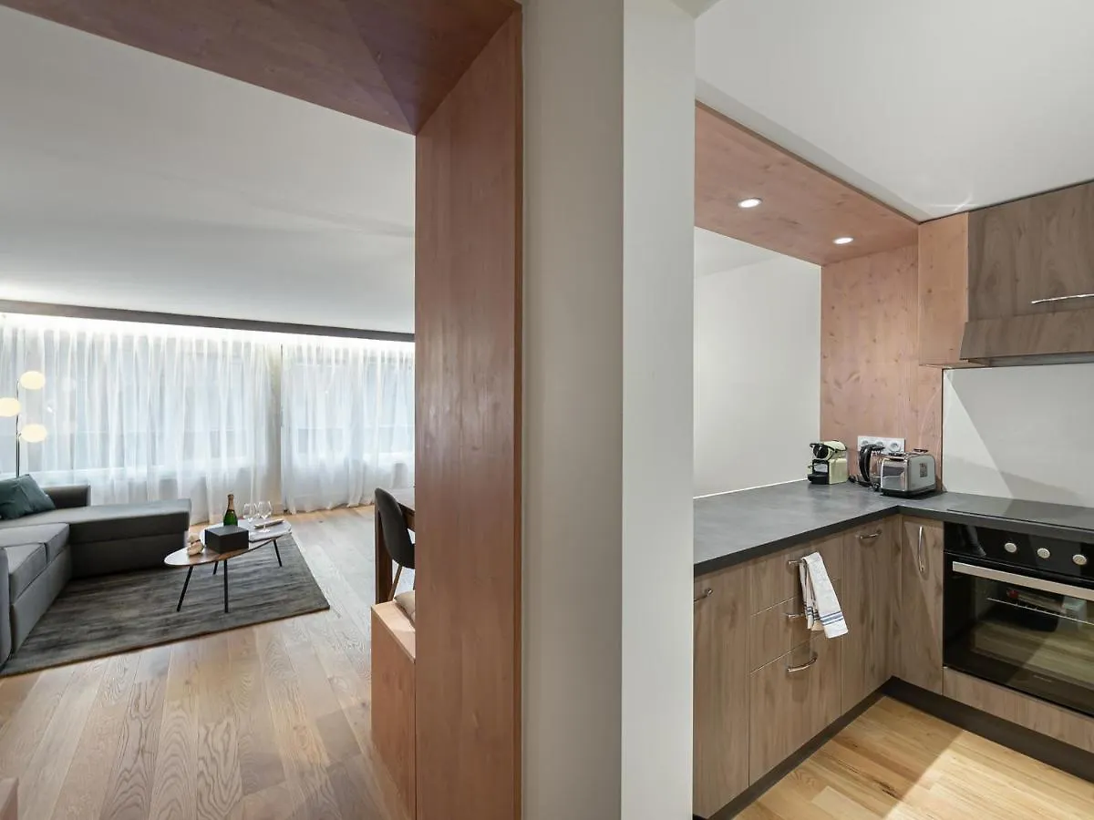 Appartement Familial Renove, Centre De Courchevel 1850, Acces Pistes Plantrey A 50M - Fr-1-564-70 0*,  France