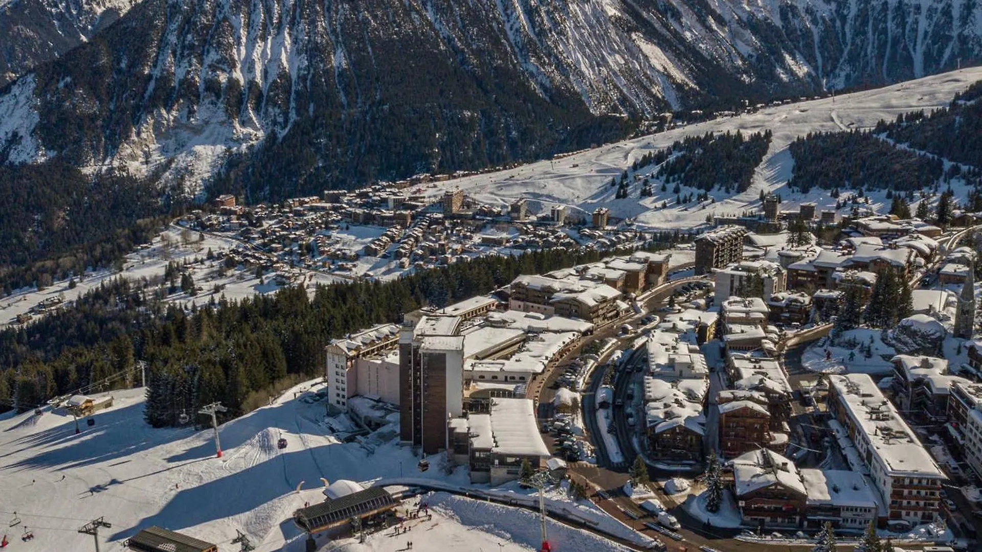 Appartement Familial Renove, Centre De Courchevel 1850, Acces Pistes Plantrey A 50M - Fr-1-564-70 0*,  France